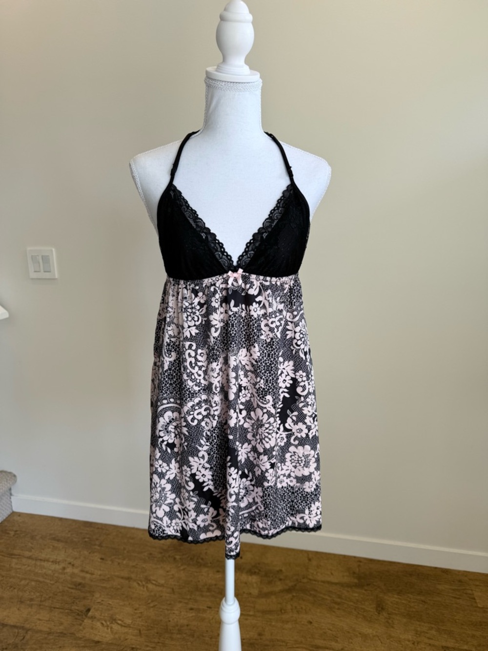In Bloom by Jonquil Lace Babydoll Chemise size Large Lingerie Coquette Girl